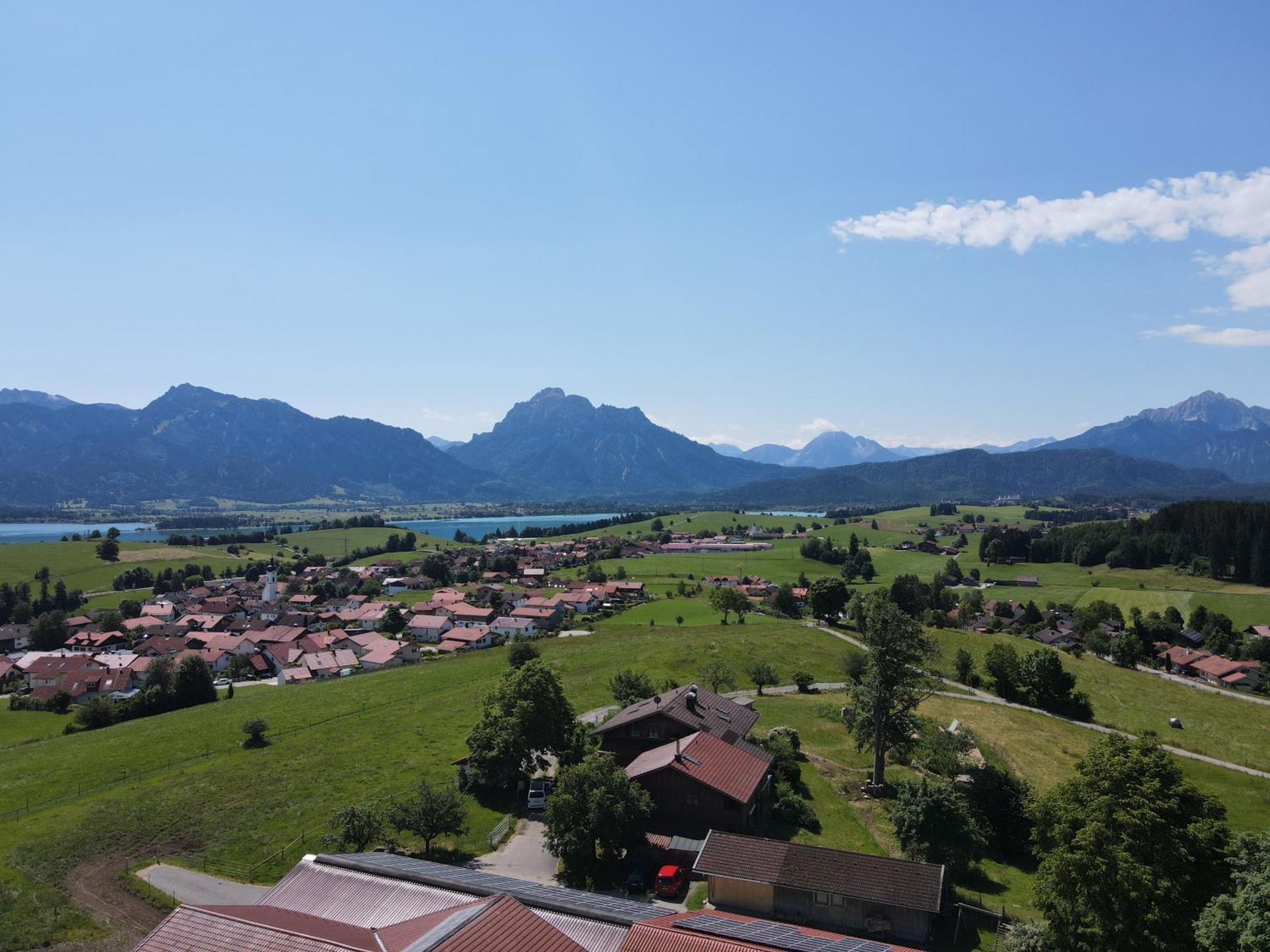 Chalet - Ferienwohnungen - Biohof Stoeger - Panoramasuedbalkon - Grandiose Aussicht Auf See, Berge Und Schloss Neuschwanstein Риден Экстерьер фото