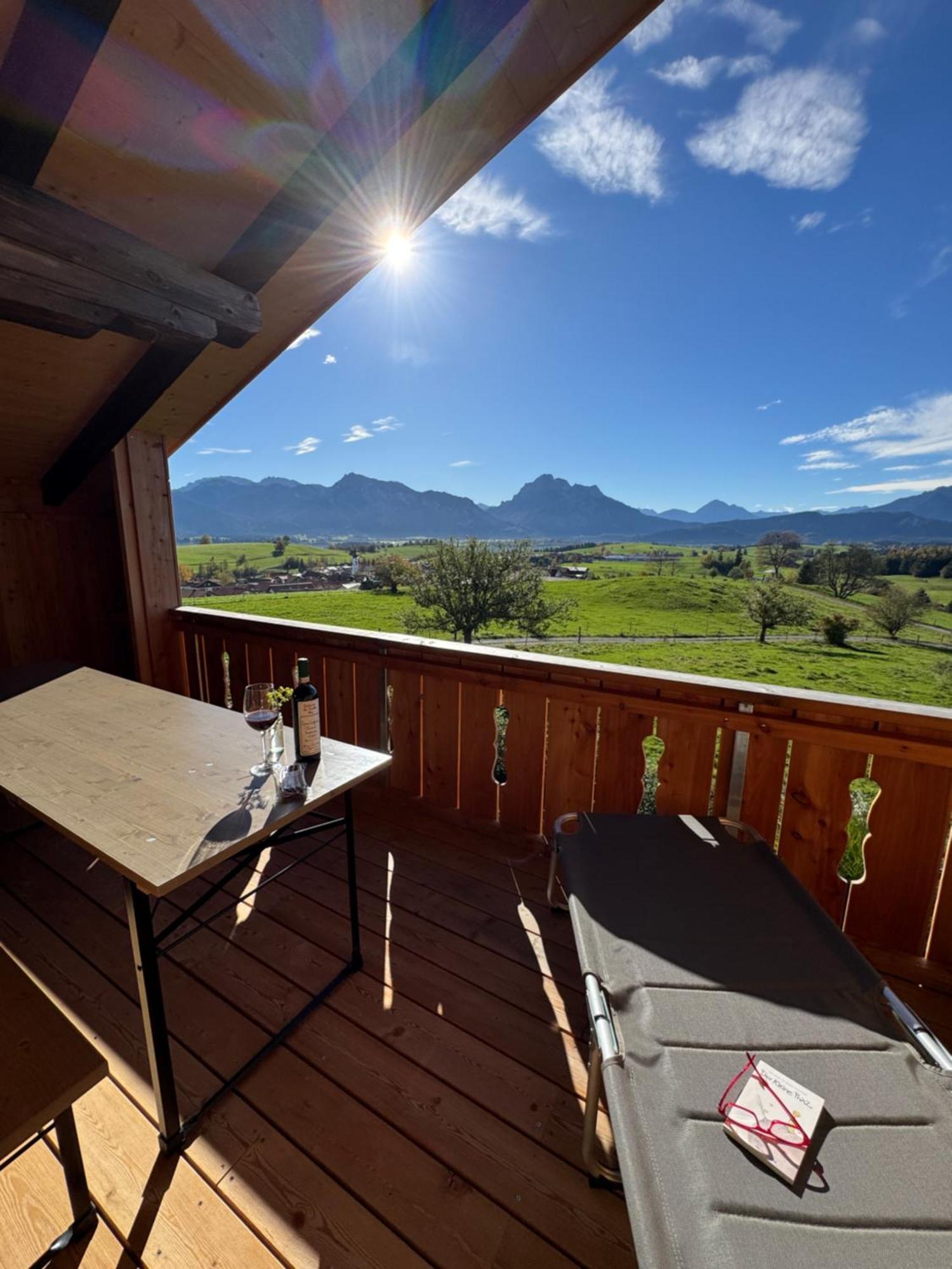 Chalet - Ferienwohnungen - Biohof Stoeger - Panoramasuedbalkon - Grandiose Aussicht Auf See, Berge Und Schloss Neuschwanstein Риден Экстерьер фото